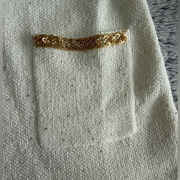 Elegant White and Gold Women's Dress - Picture 4 of 6